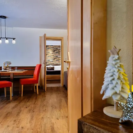 Lercher By Interhome * סי