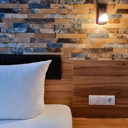 Lercher By Interhome דירה סי